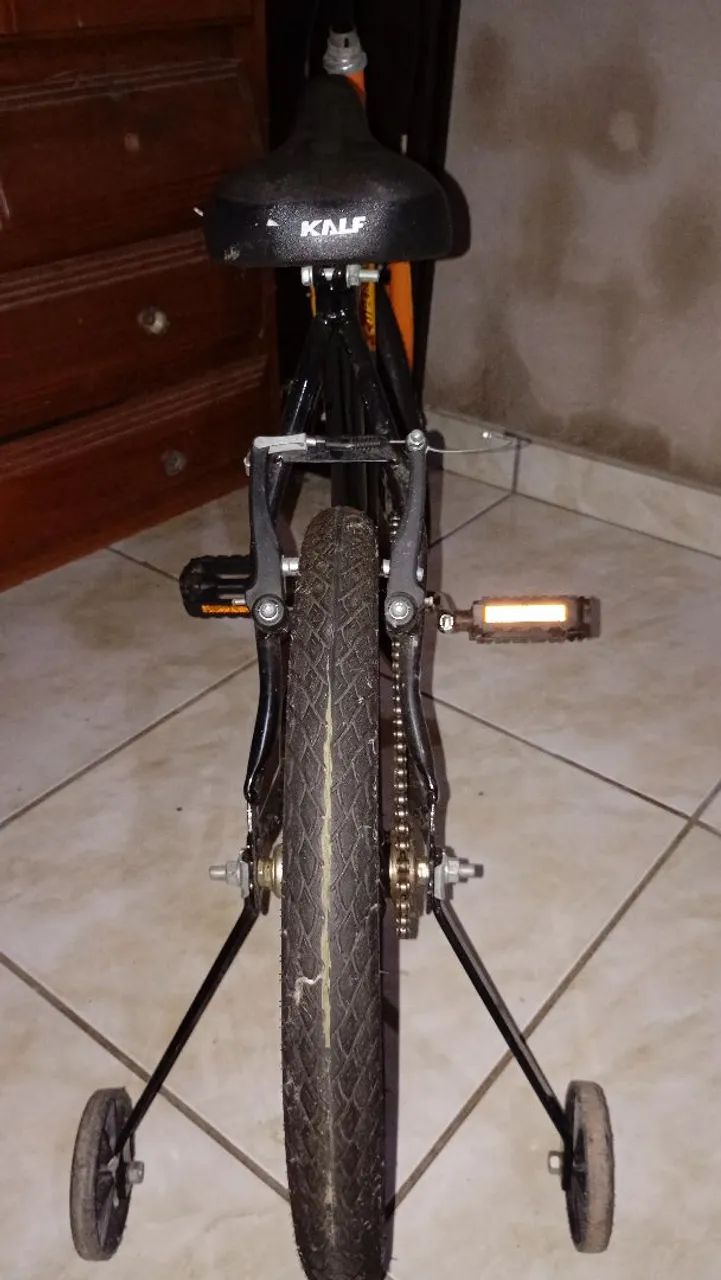 Linda Bicicleta Novinha Quase Não usada - Foto 5