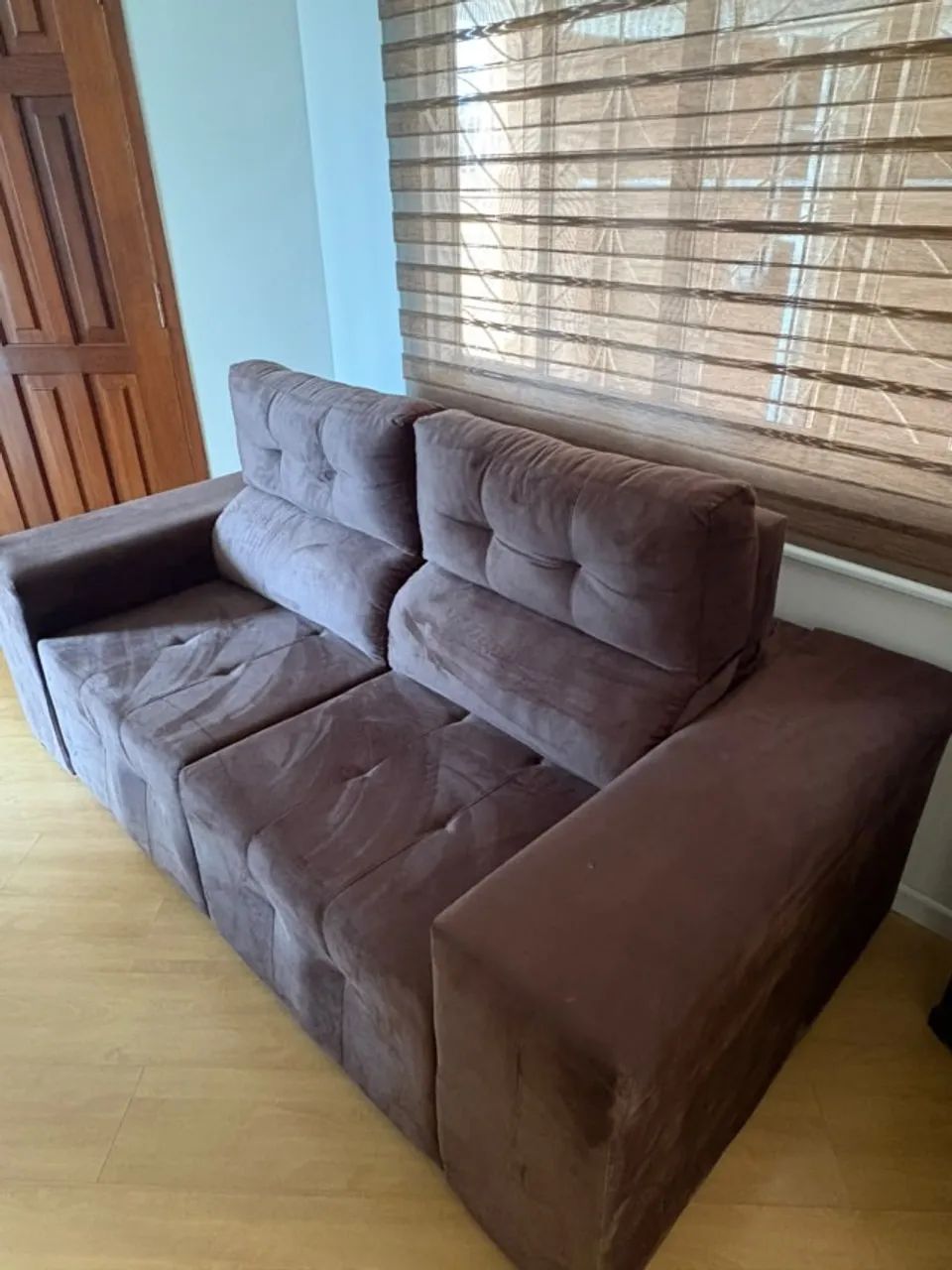 Sofá retrátil marrom - suede - 1 mês de uso - Foto 3