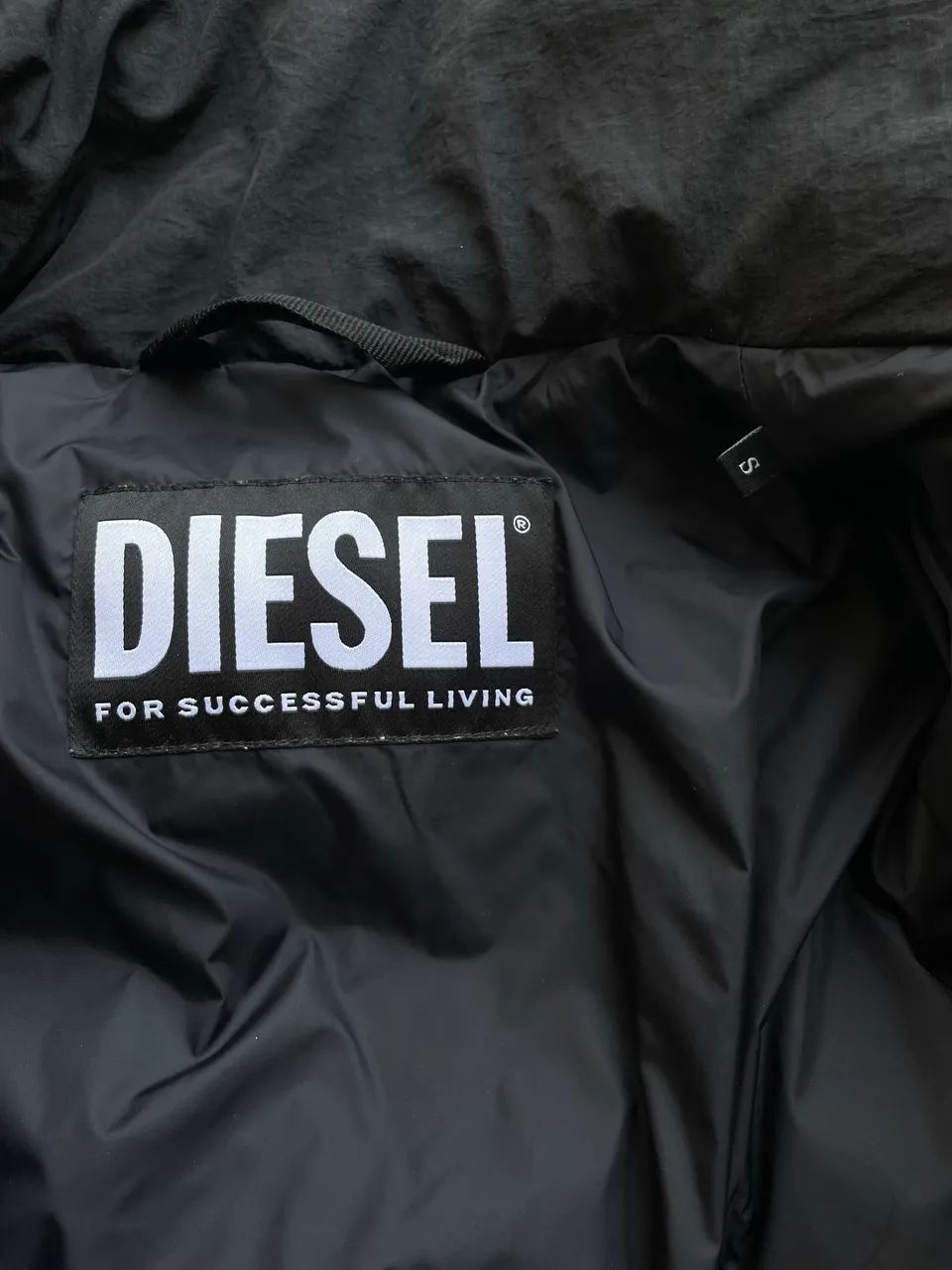 JAQUETA PUFFER DIESEL PRETA - Foto 5