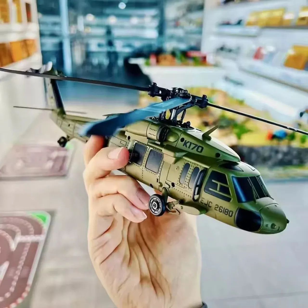Helicóptero RC WLtoys K170 Lacrado  - Foto 4