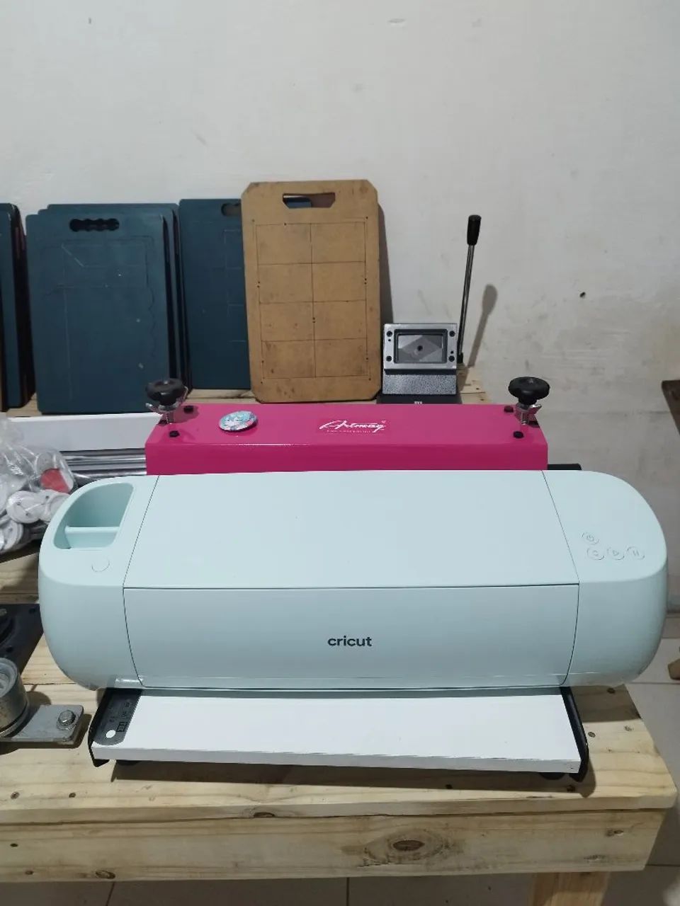 Cricut Explore 3 Cutting Plotter/Cutting Machine435653519869235201
