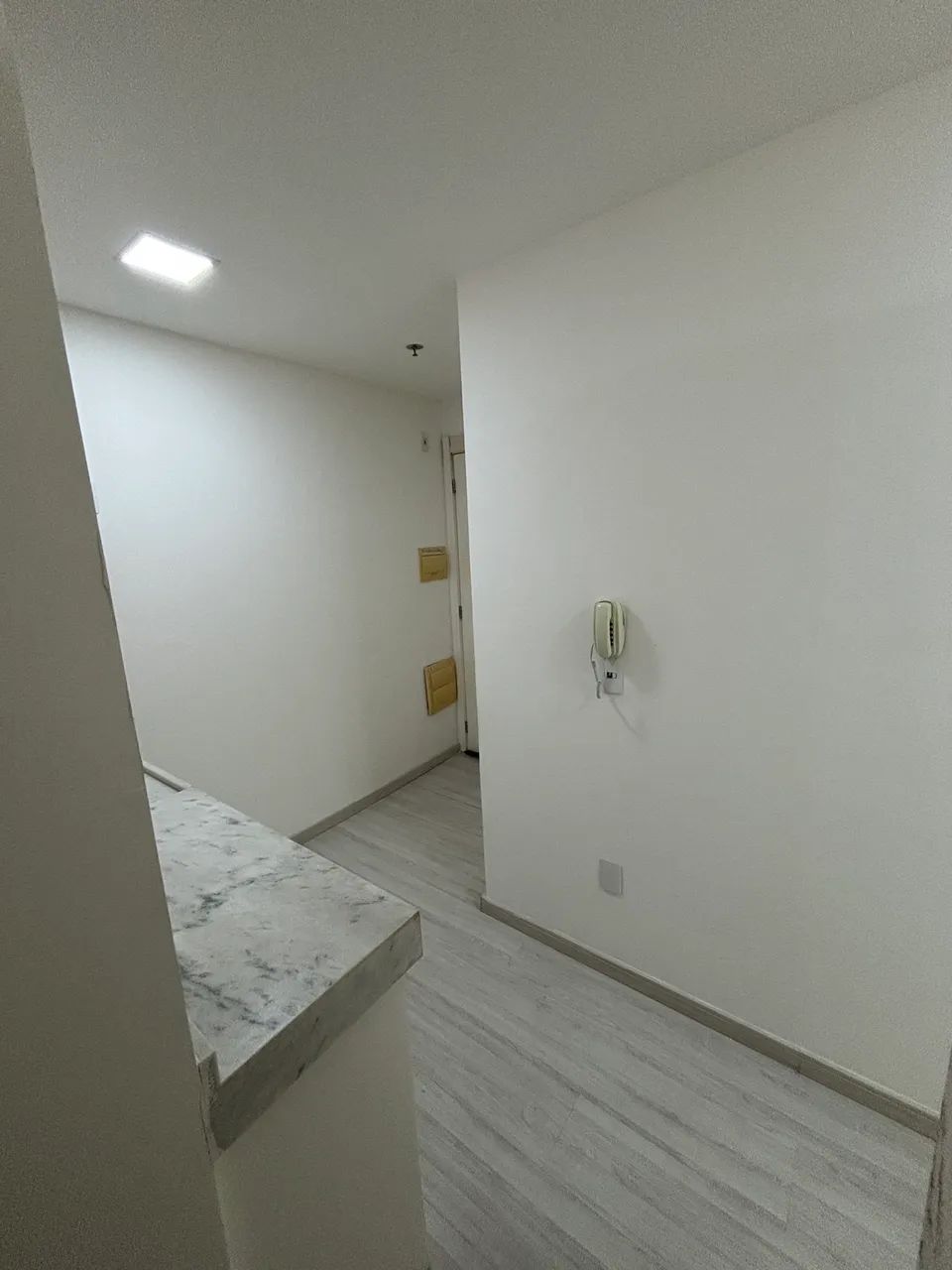 Alugo salas comerciais DHC OFFICES  - Foto 5