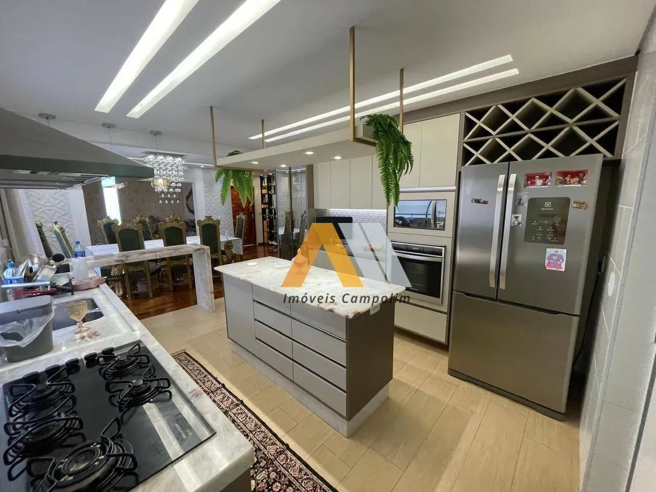 Casa com 6 dormitórios no Village D´Avignon - Foto 4