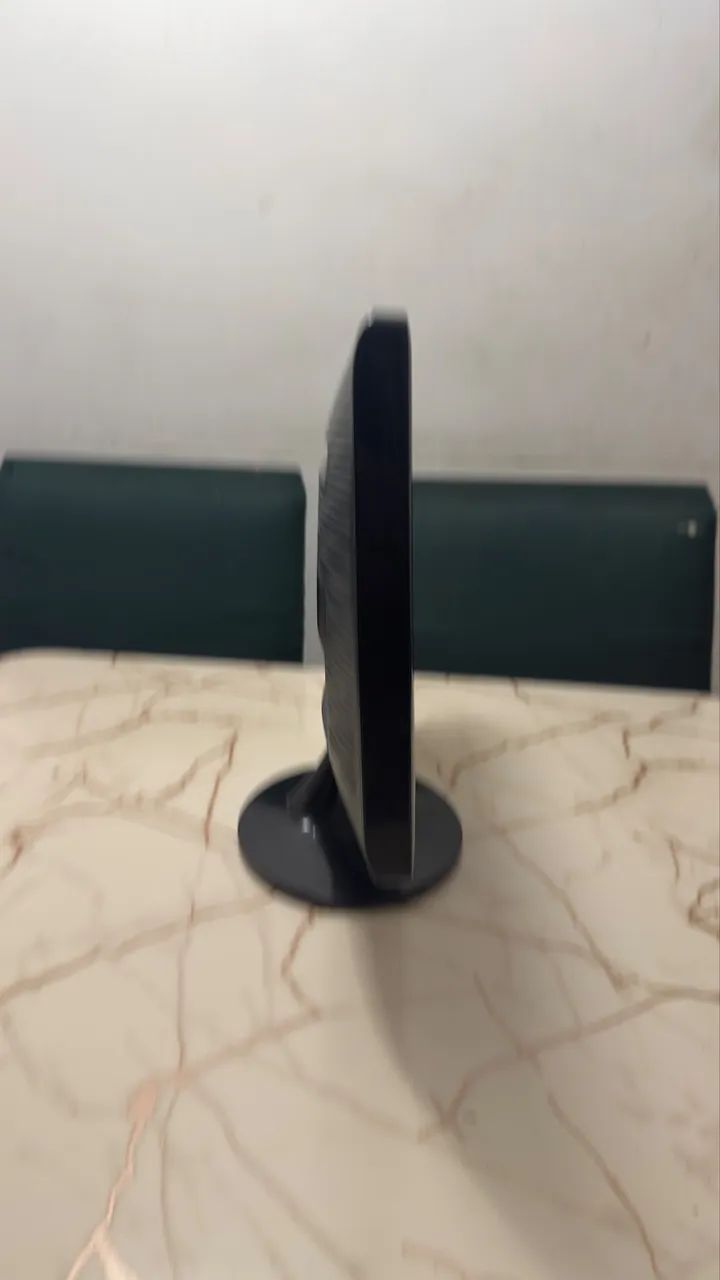 Monitor Samsung SyncMaster B1930 - Foto 3