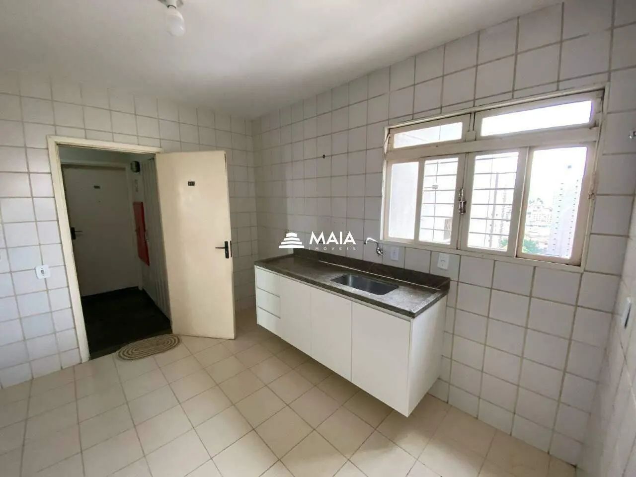 Apartamento no bairro Mercês - Foto 4