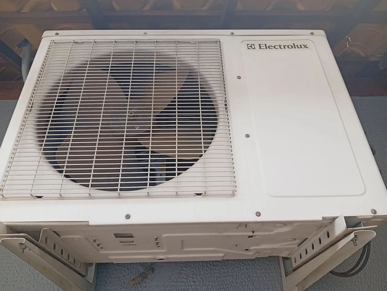 Vendo ar bi split Electrolux  - Foto 4