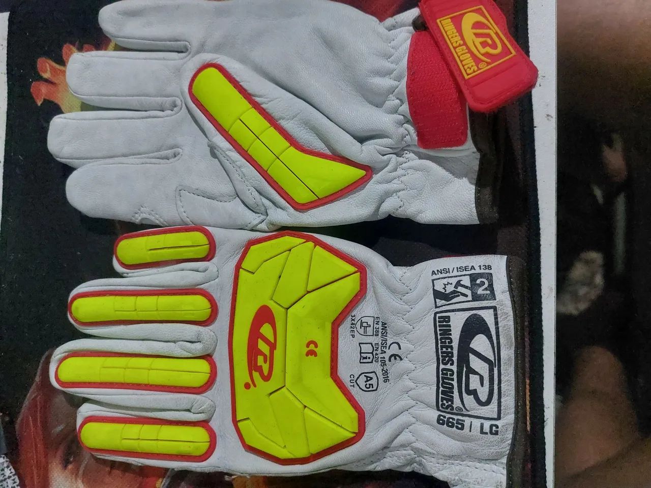 Vendo par de luvas Ringers gloves, original... - Foto 2