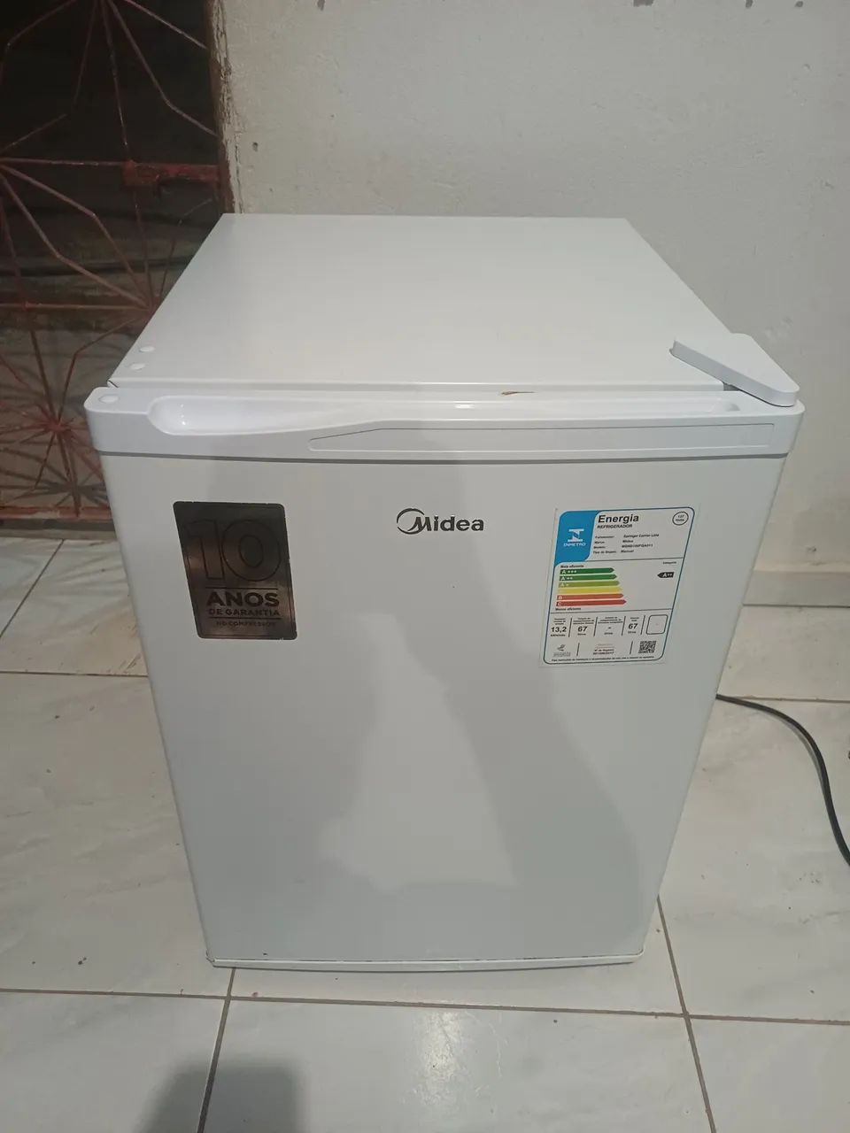 ? FRIGOBAR MIDEA À VENDA ?  - Foto 3
