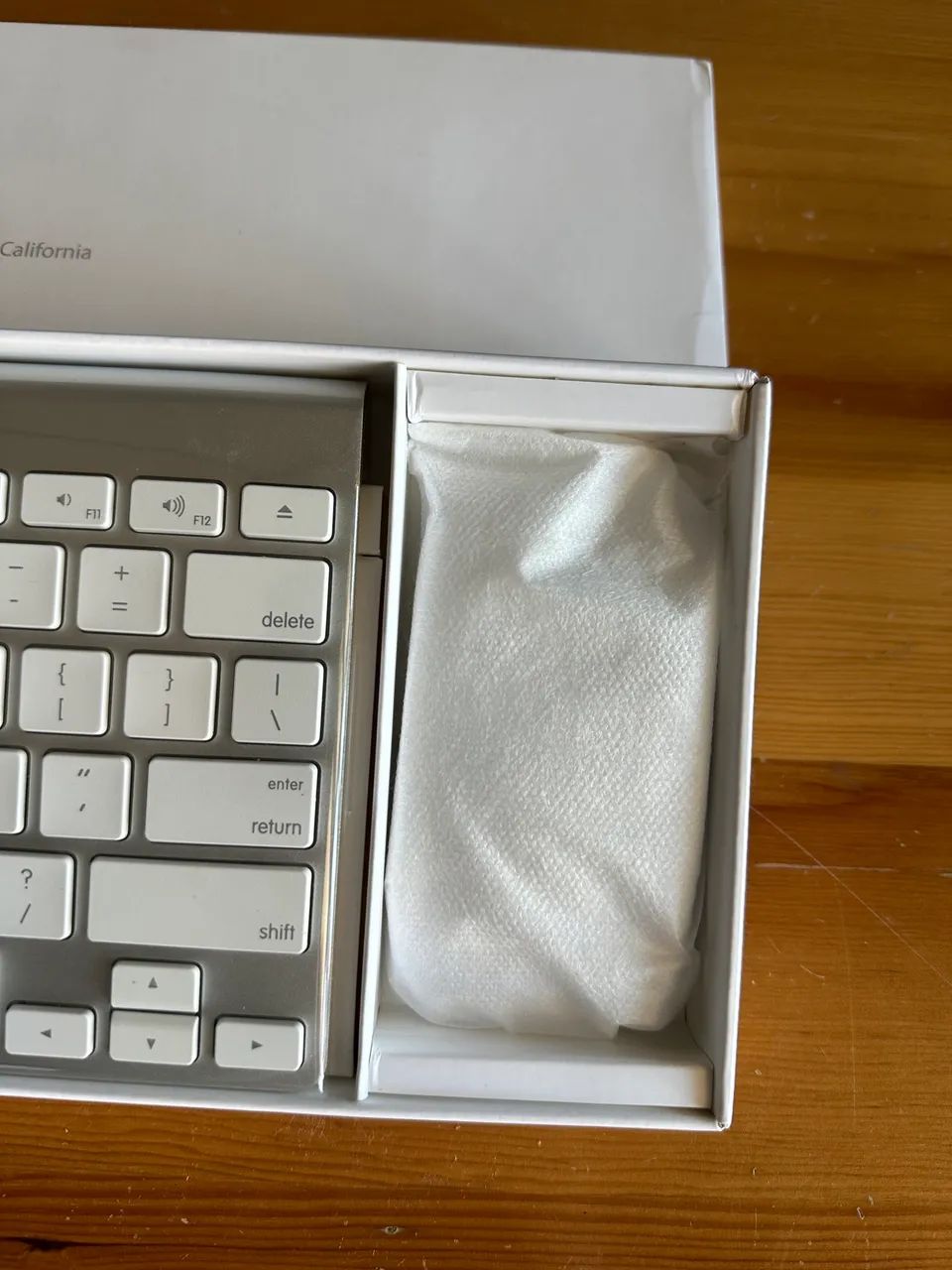 Kit Apple NOVO - Magic Mouse + Magic Keyboard  - Foto 2