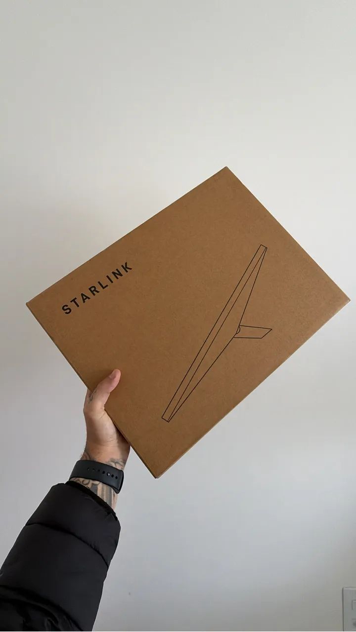 Antena Starlink - Lacrado sem uso