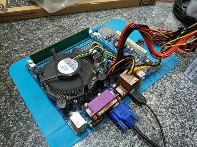 Placa mãe com processador