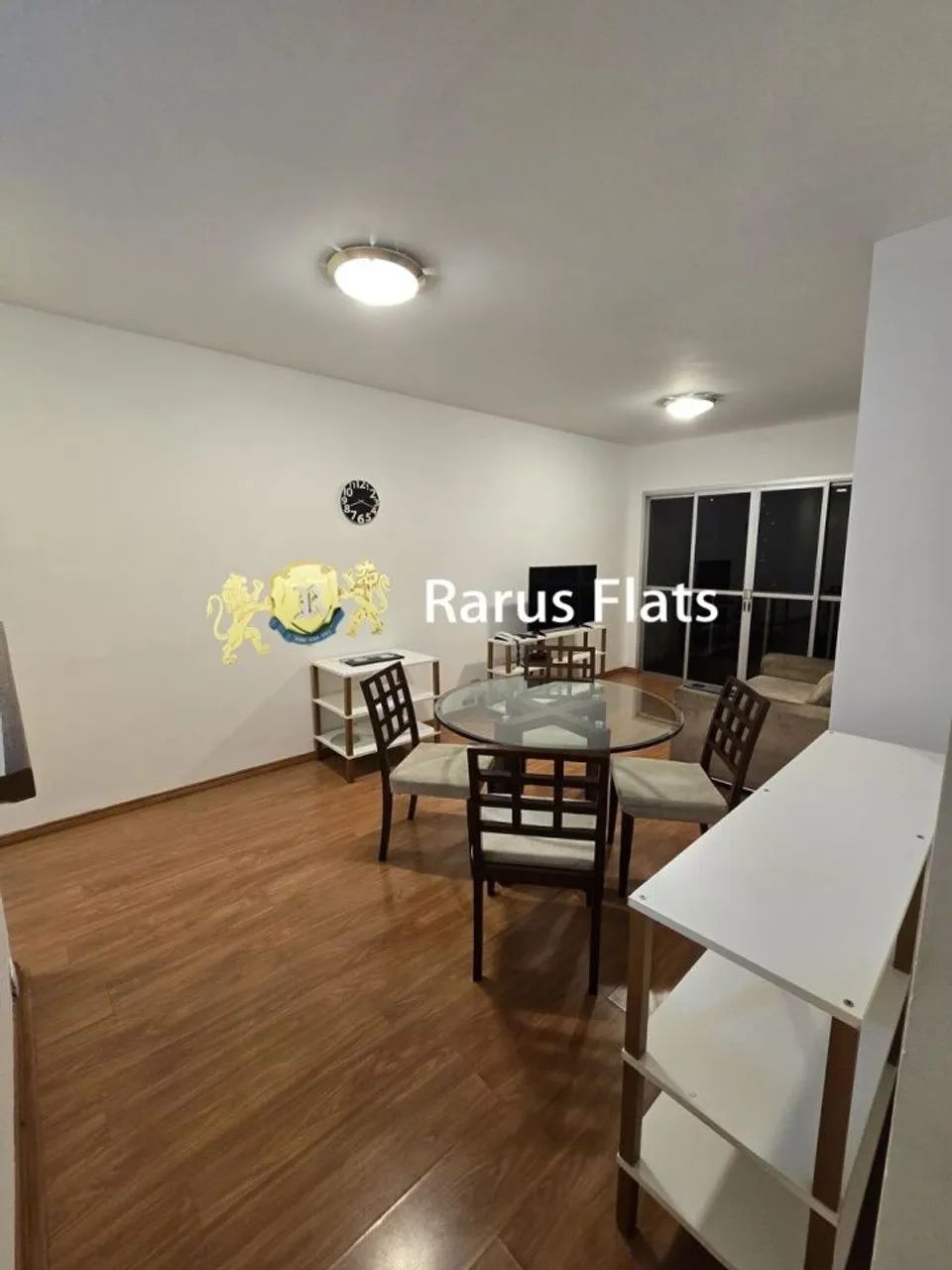 Flat com 2 Quartos para alugar, 60m² - Vila Nova Conceição