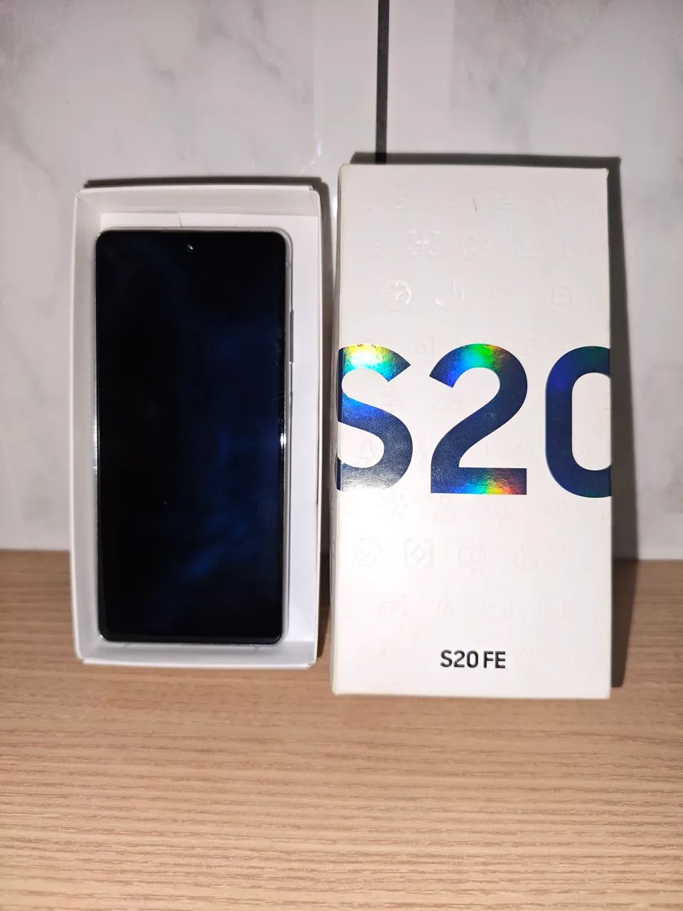 Samsung Galaxy S20FE