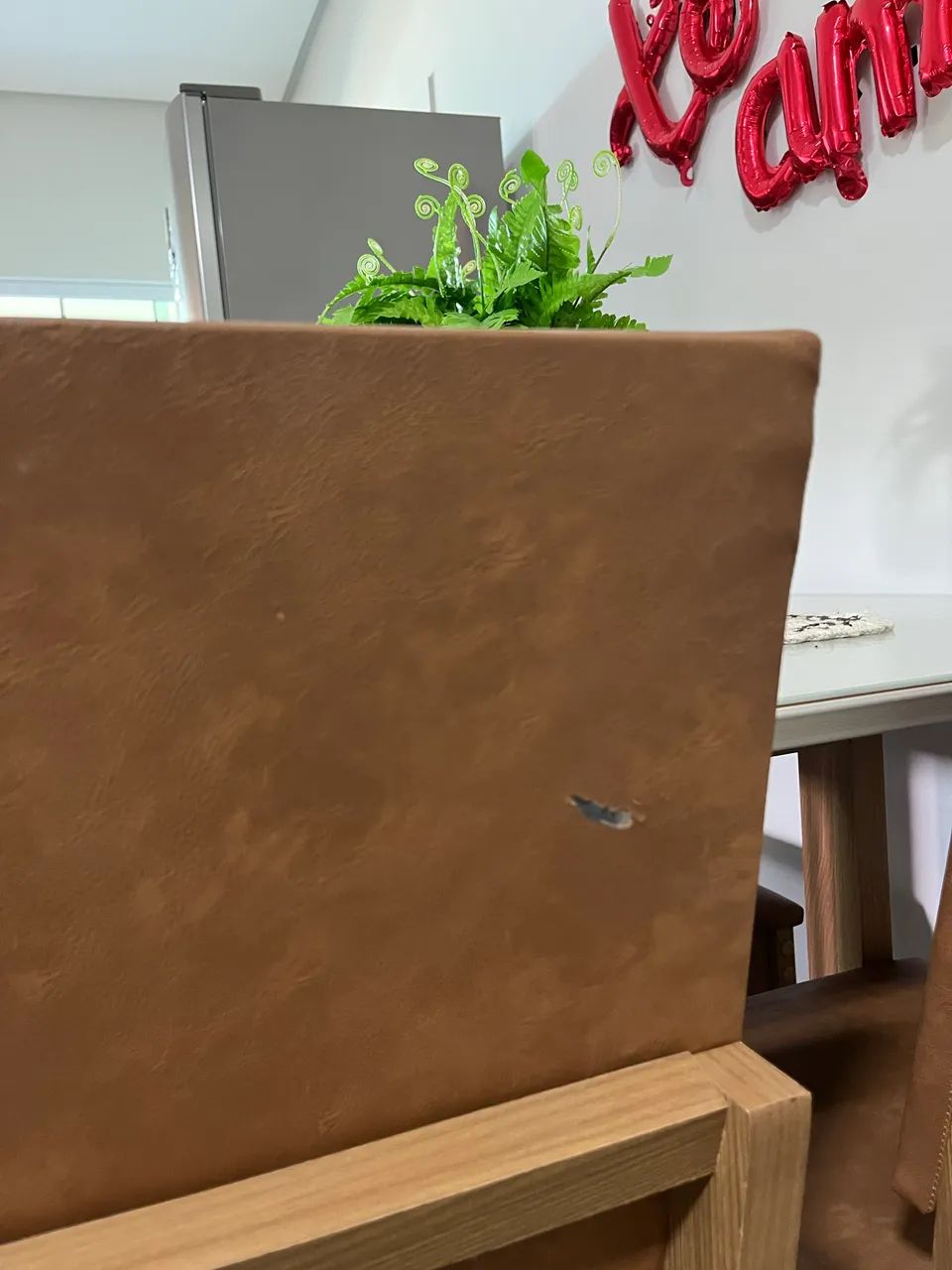 Mesa com 4 cadeiras  - Foto 5