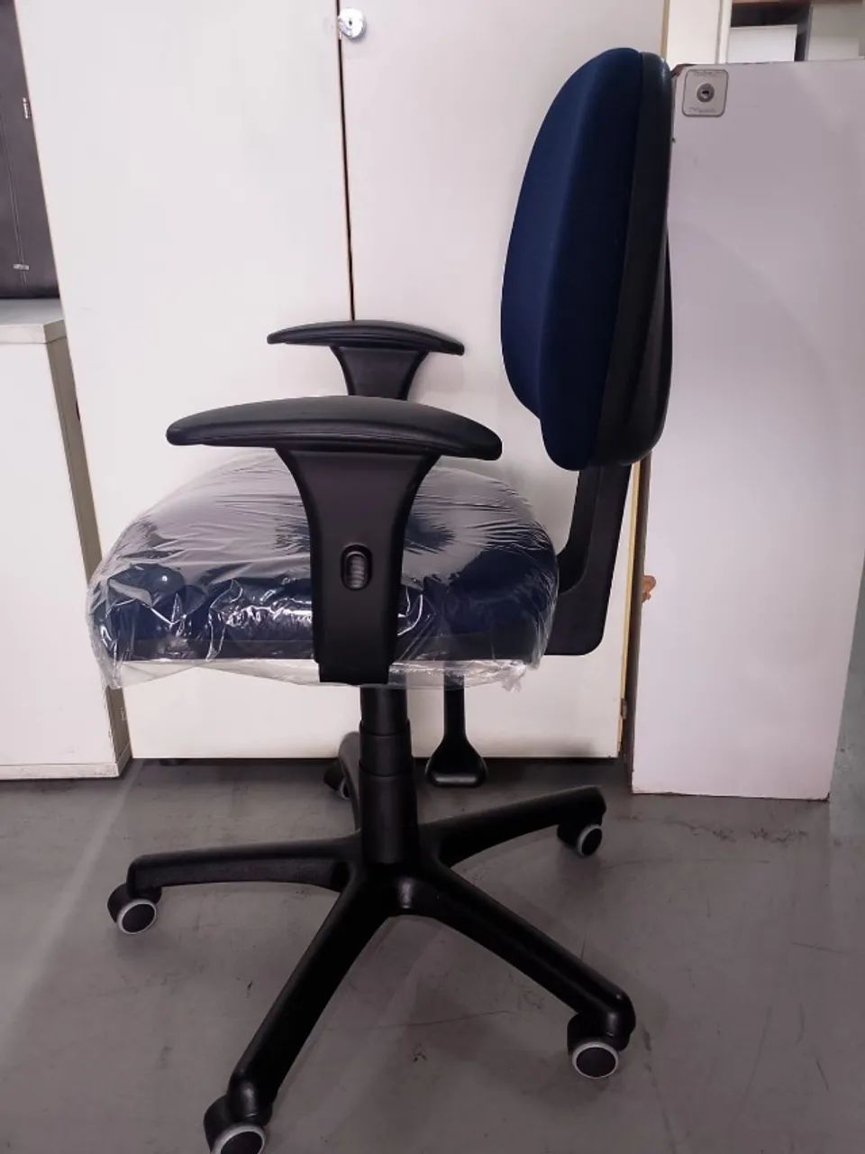 Cadeira Flexform Com Todas as Regulagens Azul - Foto 2