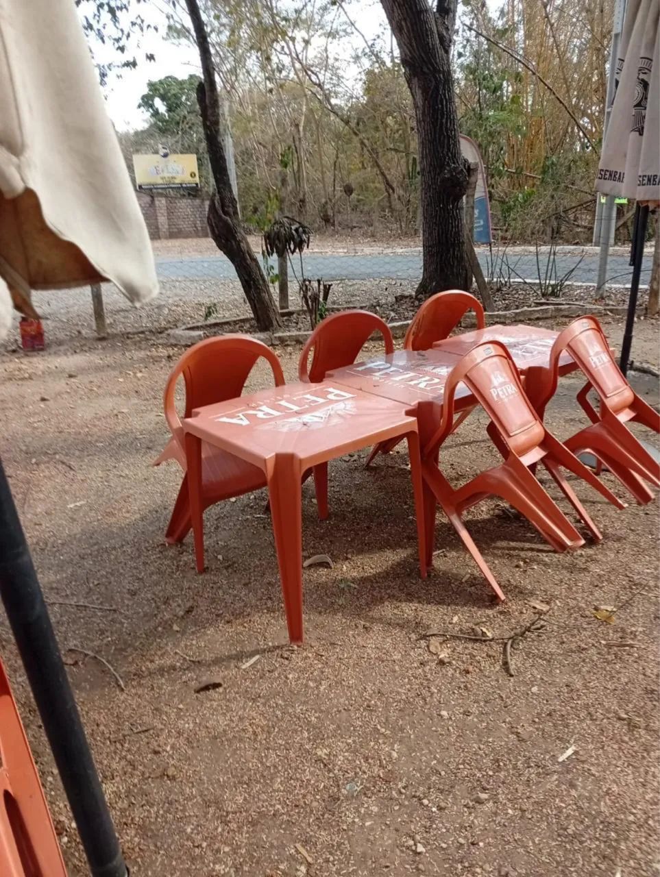 Jogo de mesas e cadeiras  - Foto 2