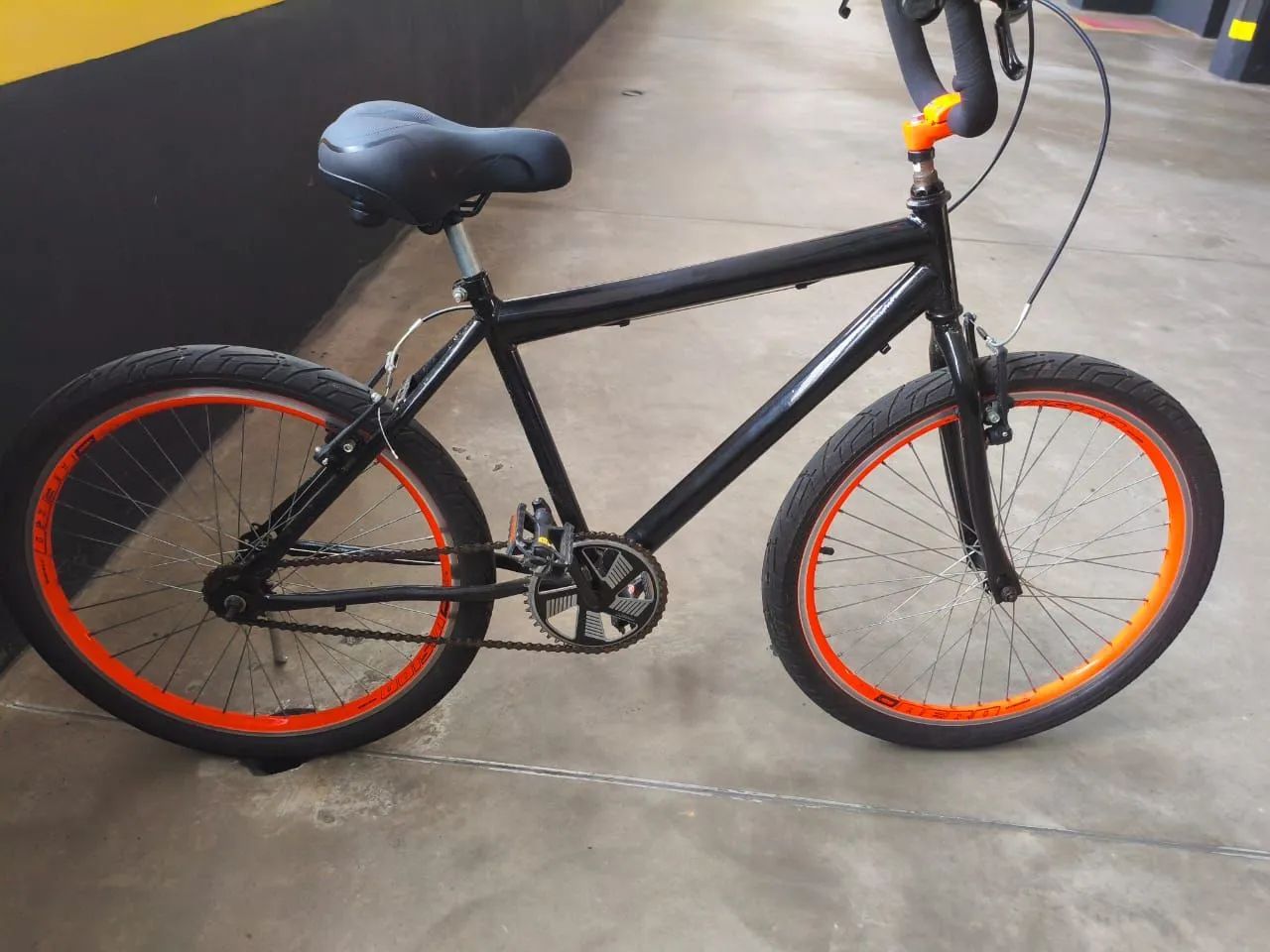 Bicicleta aro 24 preta  - Foto 2