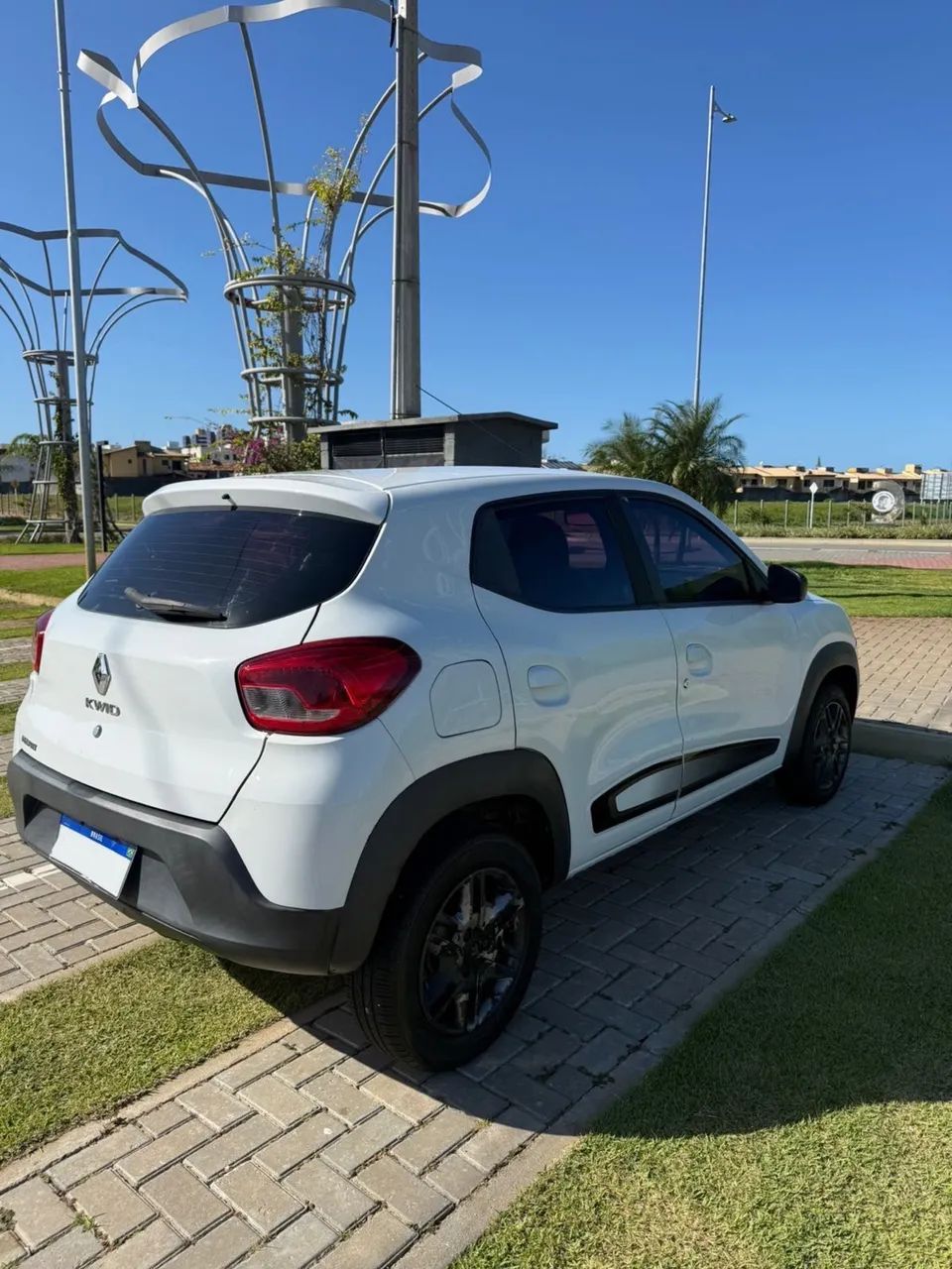 Renault Kwid Intense 1.0 Flex 12V 5P Mec. 2018 - Foto 2