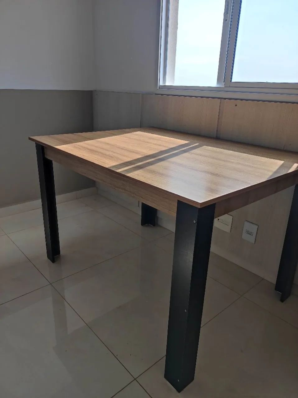 Mesa 6 lugares 120cm x 90cm nova - Foto 2