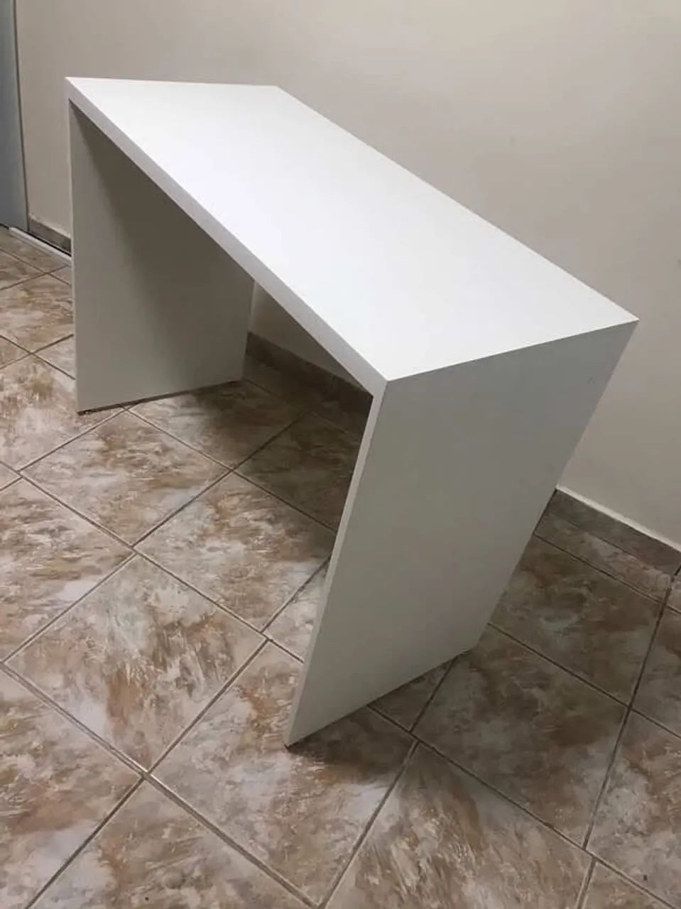 Escrivaninha 100% mdf 
