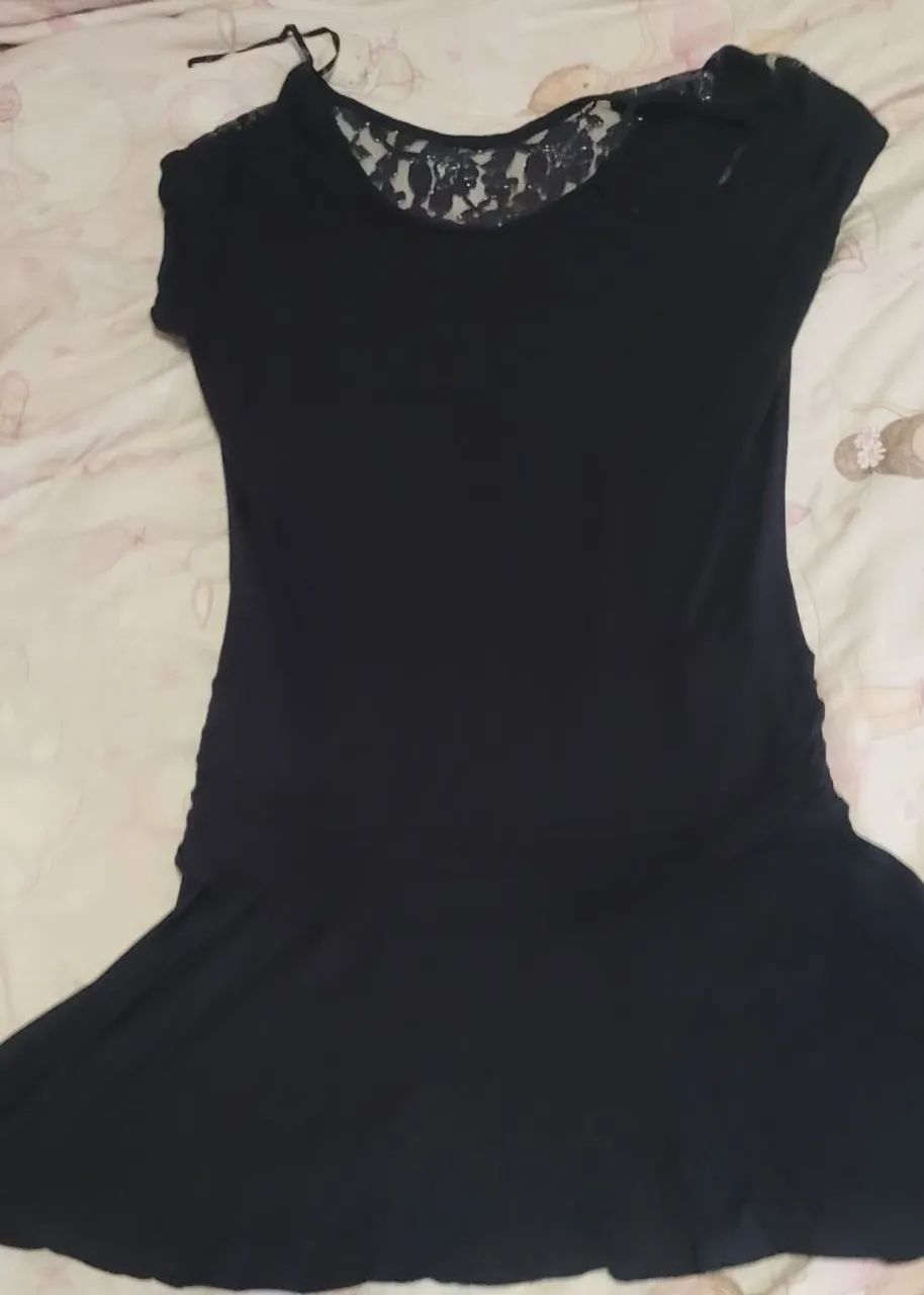 Vestido preto juvenil