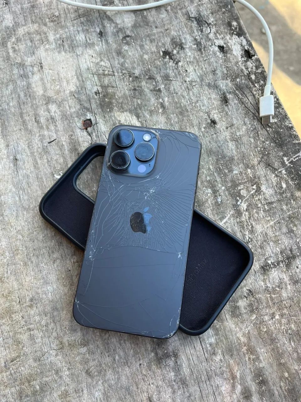 IPHONE 15 PRO MAX AMERICANO - Foto 2