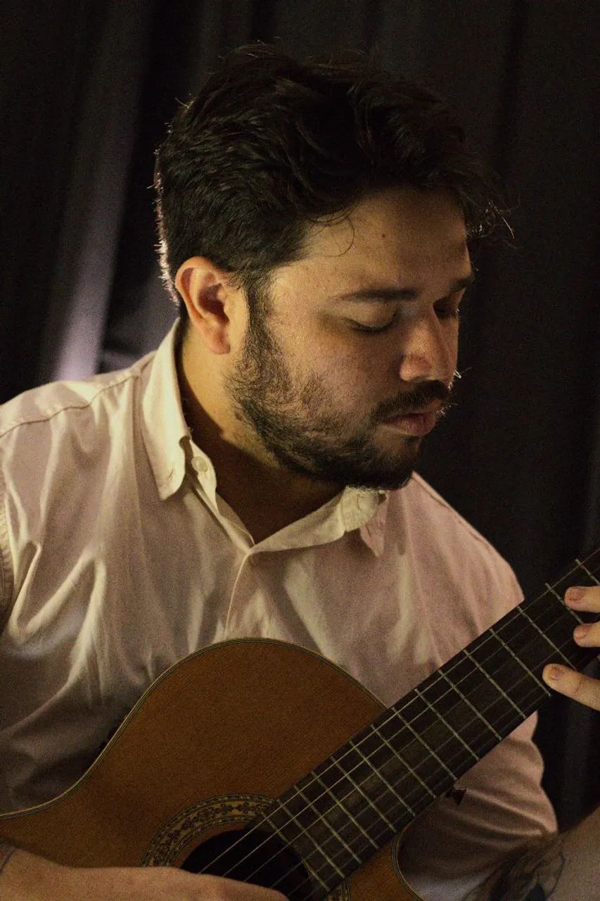 Aulas de Violão  - Foto 2