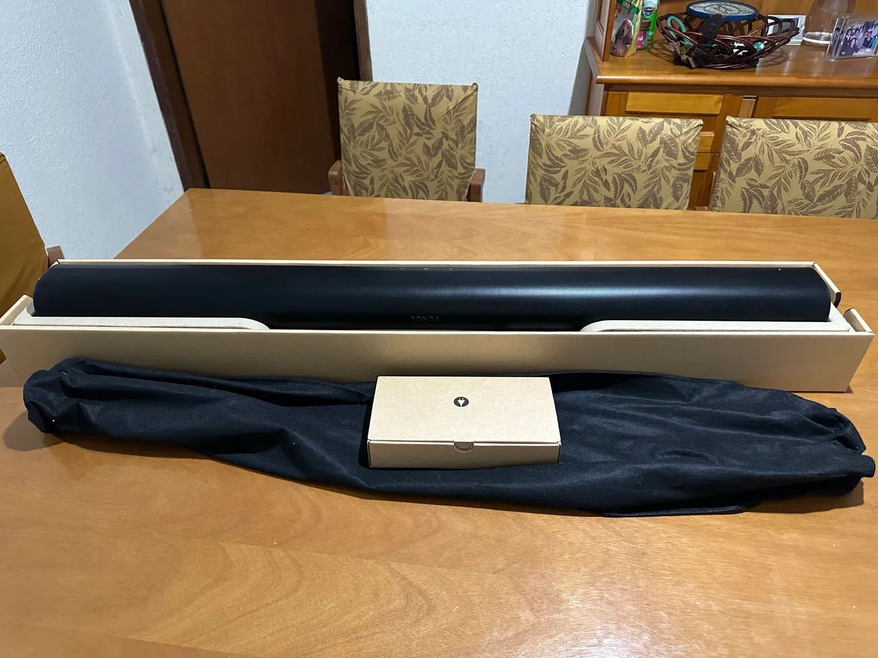 Sonos Arc - Soundbar Atmos com Alexa - Foto 4
