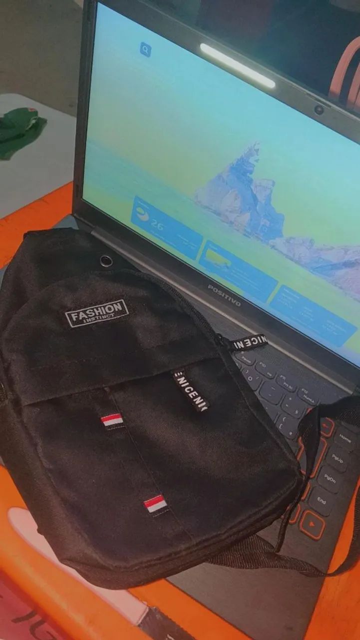 Mini mochila transversal 