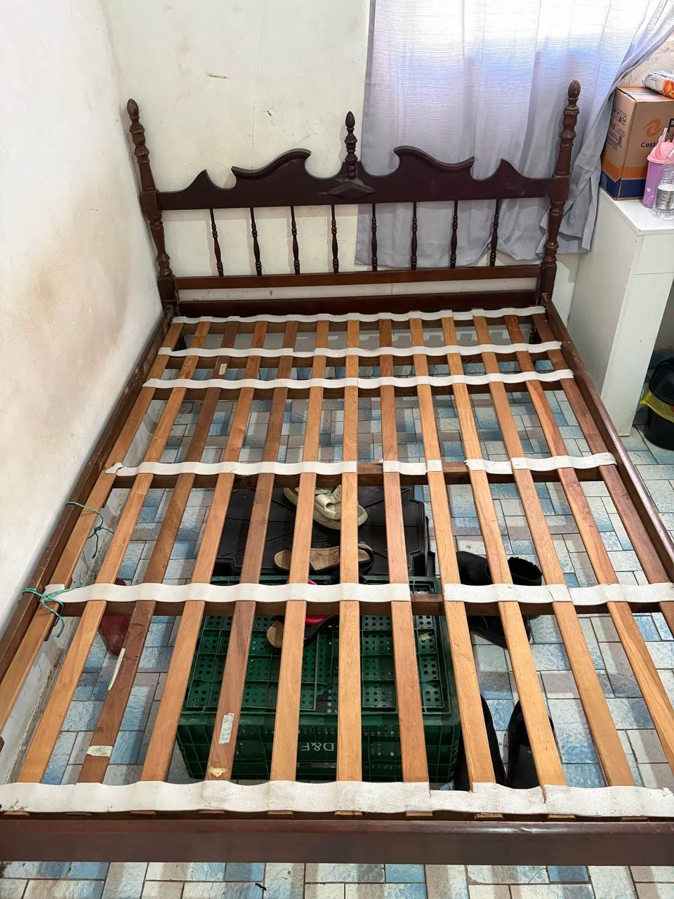Cama casal madeira 