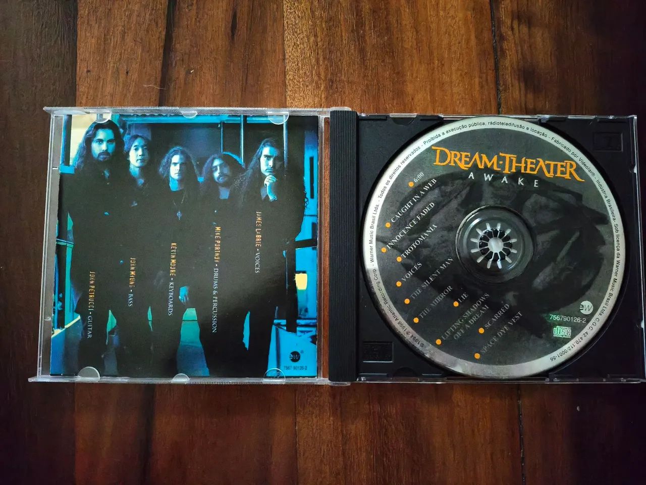 CD Dream Theater - Awake - Foto 3