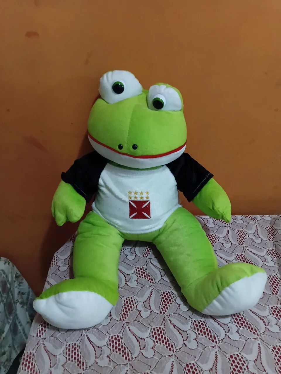 Sapo pelucia Vasco da gama. 