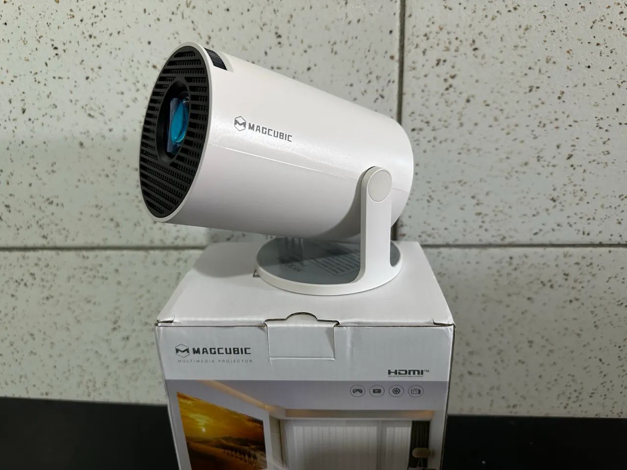 Projetor HY-300 PRO MAGCUBIC!! LACRADO!! PROMOÇÃO!! - Foto 5