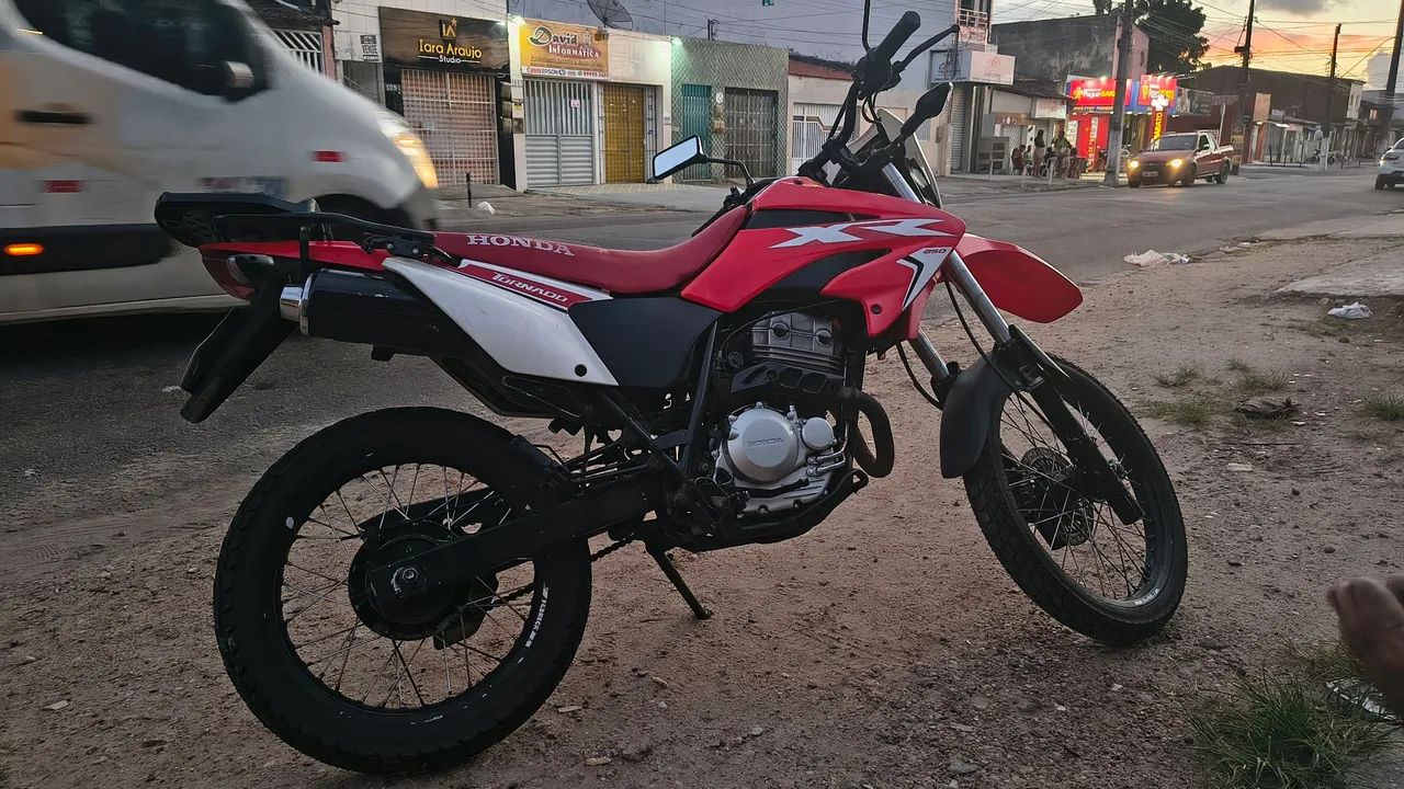 Honda XR 250 Tornado  - Foto 3