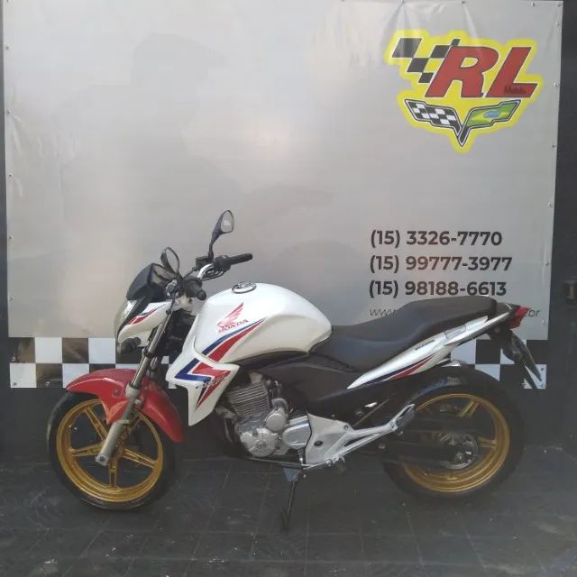 CB 300R 2015 - Foto 2