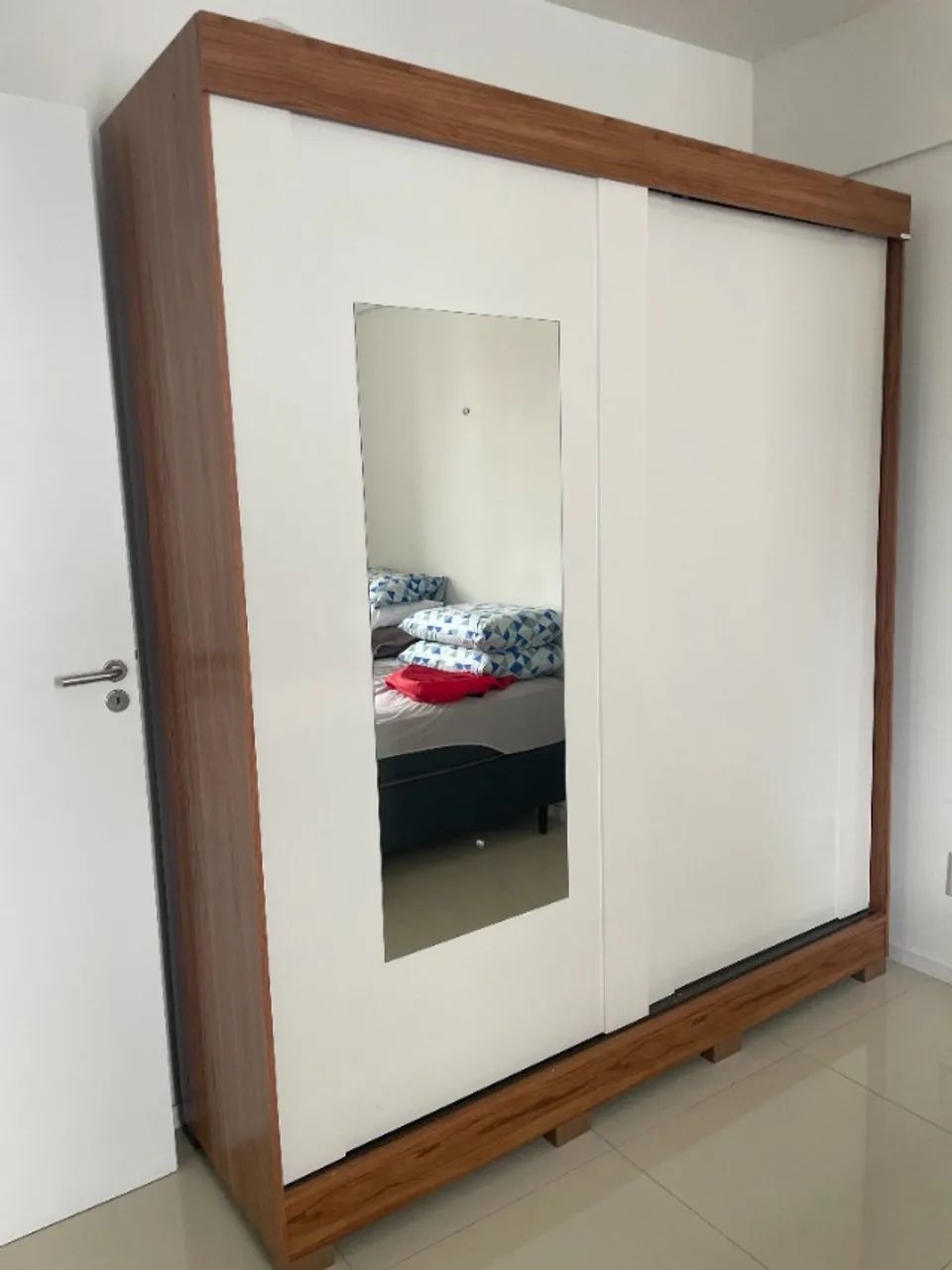 Guarda Roupa 2 Portas