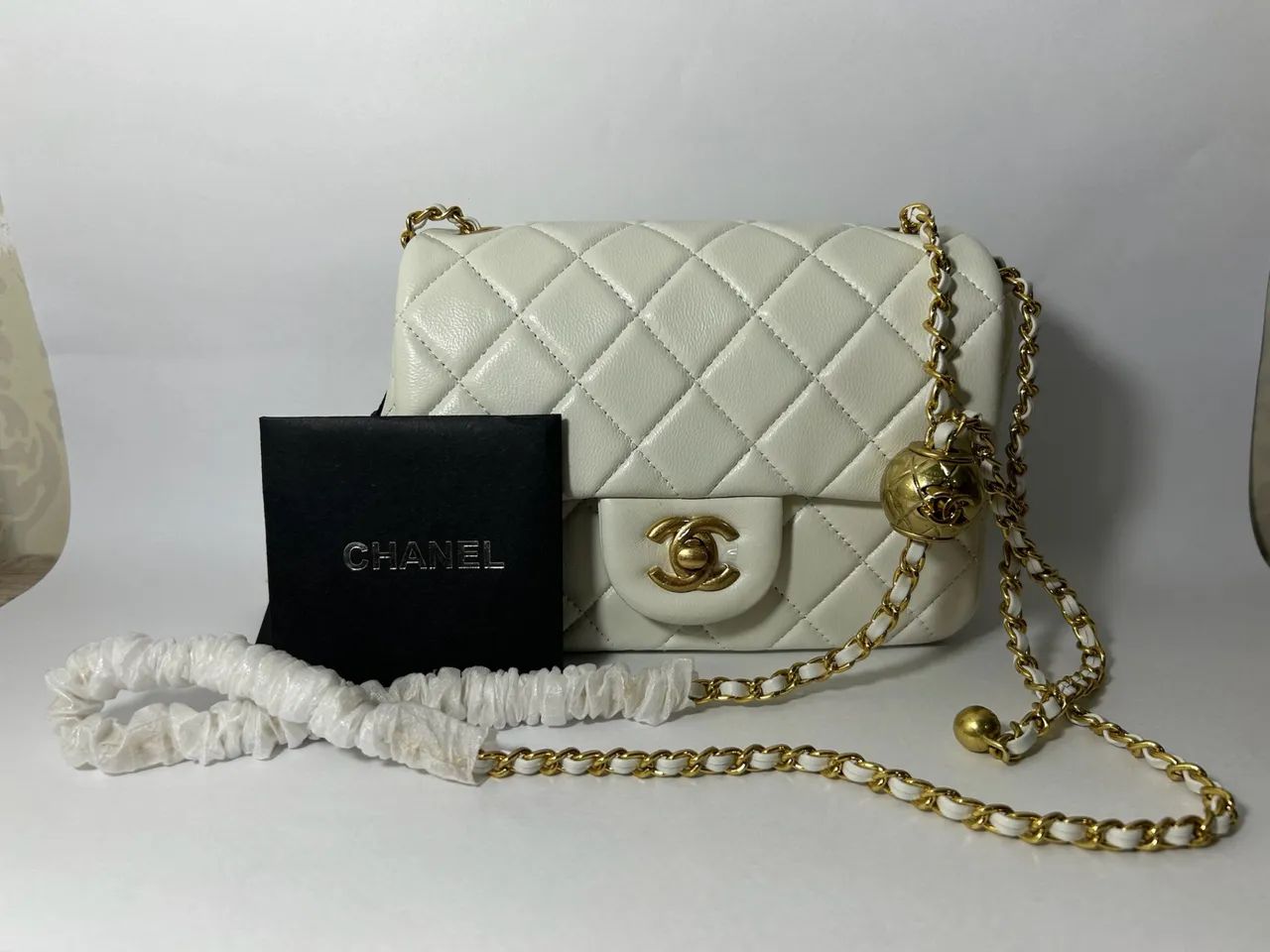 Bolsa Chanel branca 