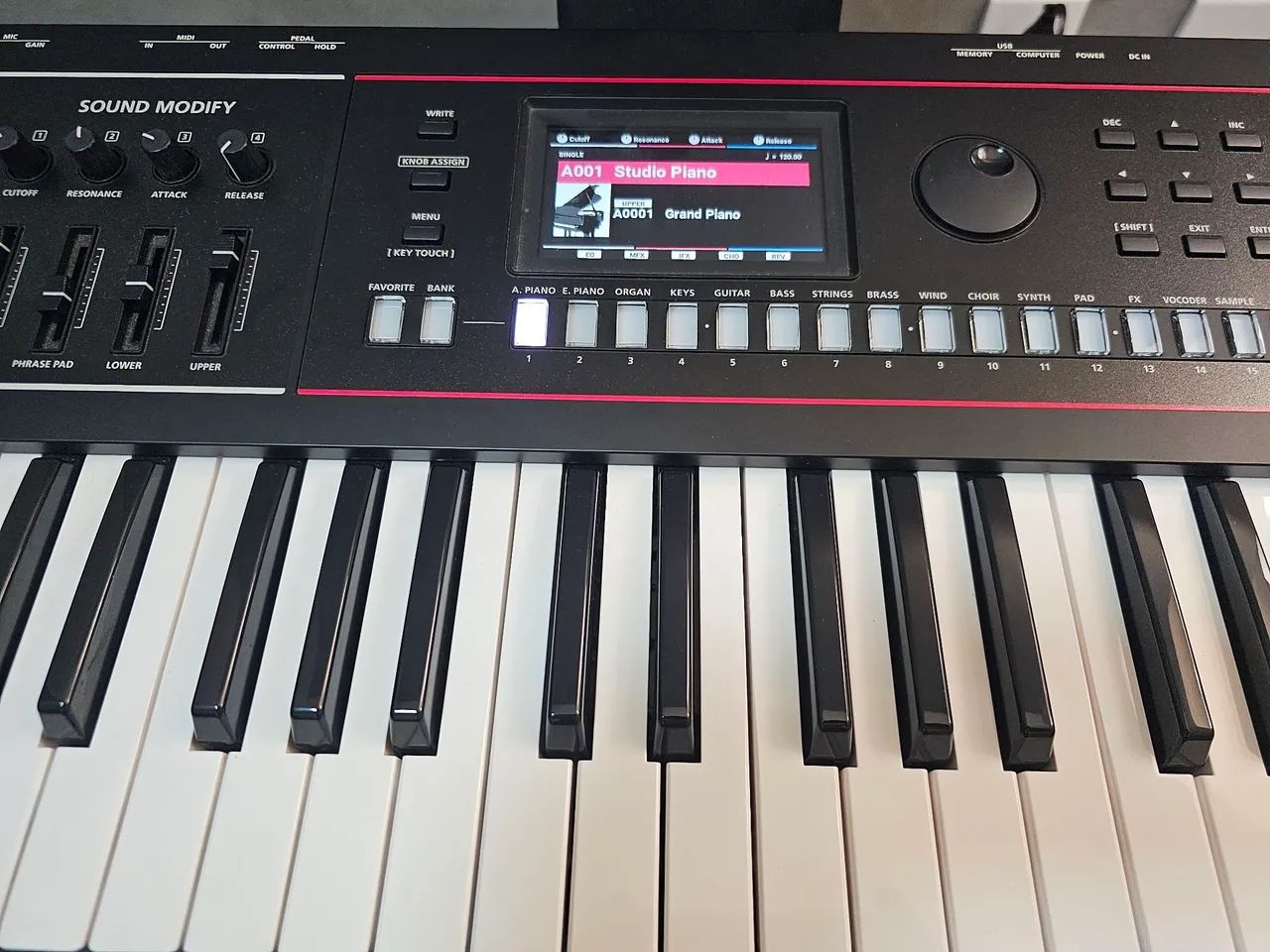 Roland Juno D6 - Foto 2