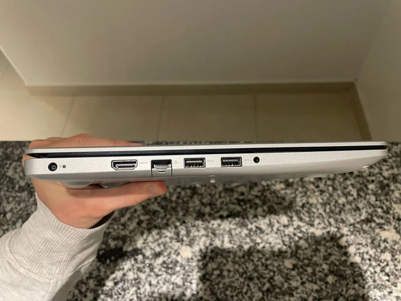 Notebook Dell Inspiron 15 bem conservado  - Foto 4