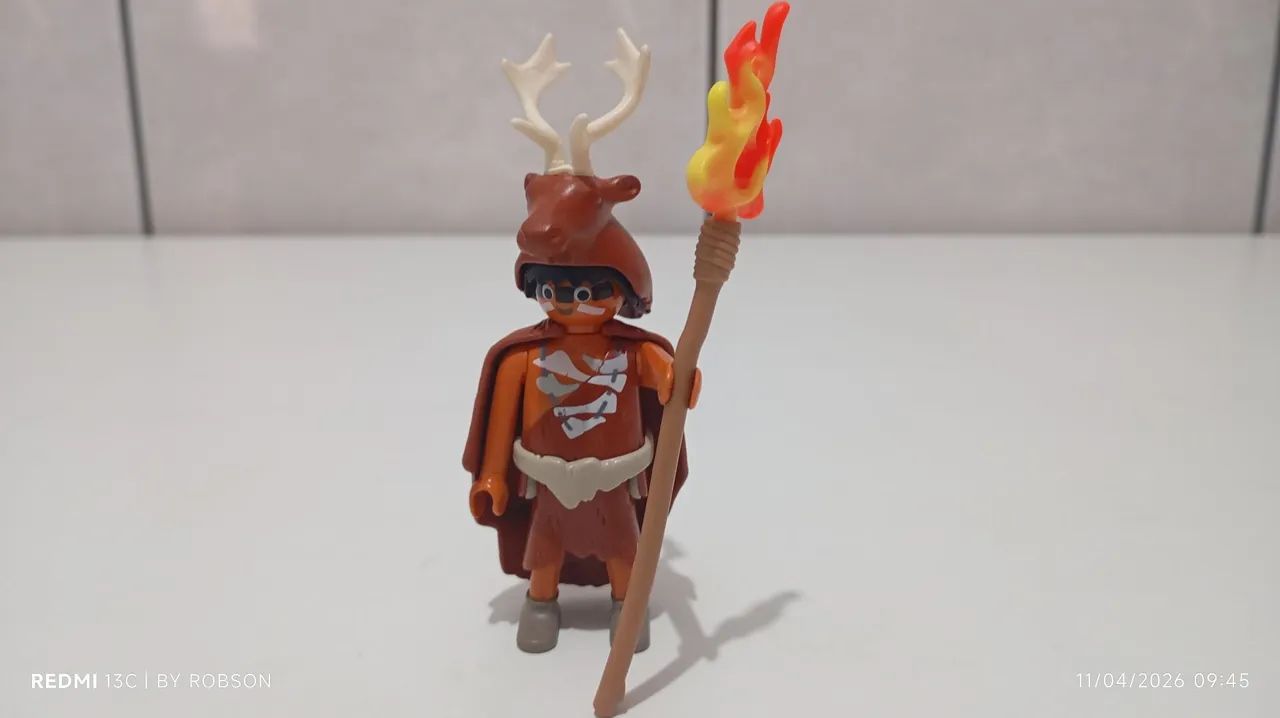 Playmobil figura indígena 
