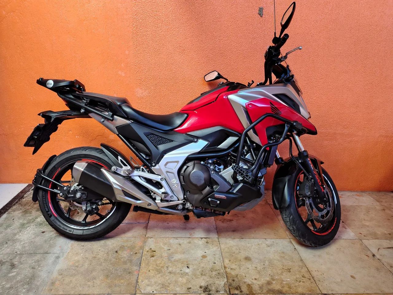NC 750X - Foto 2