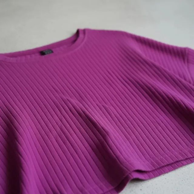 blusa manga curta canelada shein - Foto 3