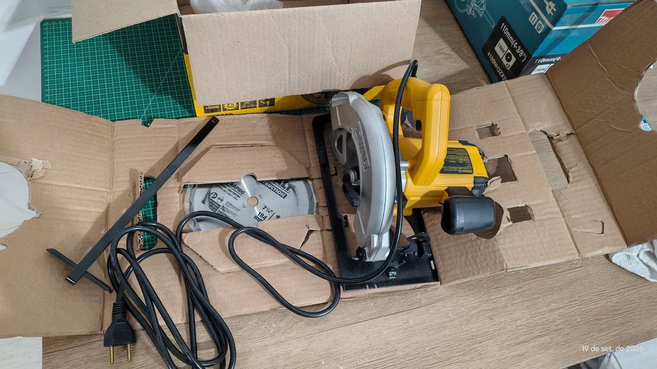 Serra circular Dewalt  - Foto 4