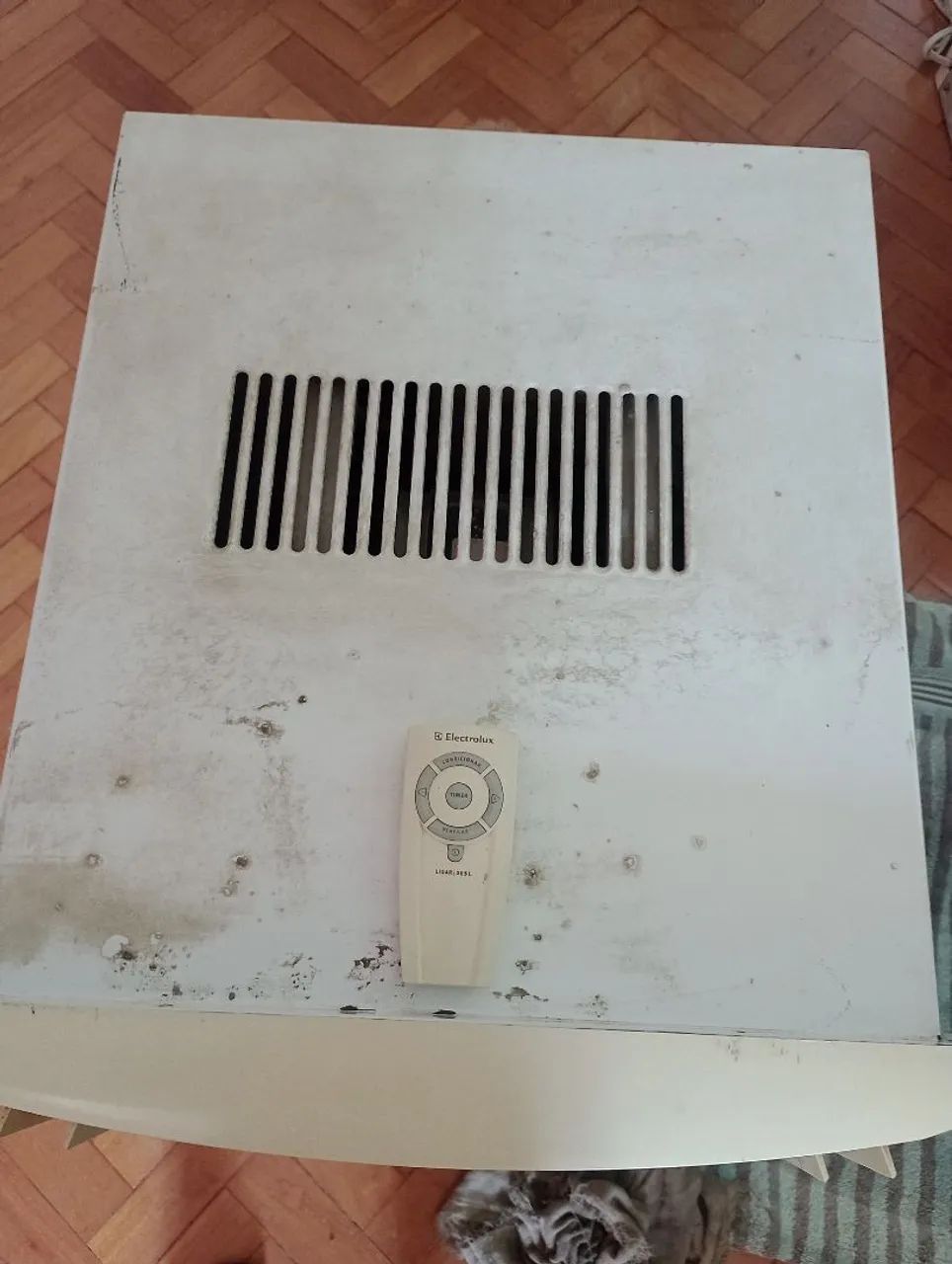 Ar condicionado de janela 7500 btus - Foto 5