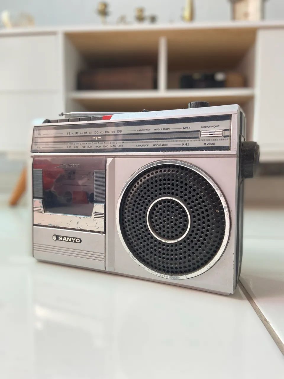 Rádio antigo (funcionando) 