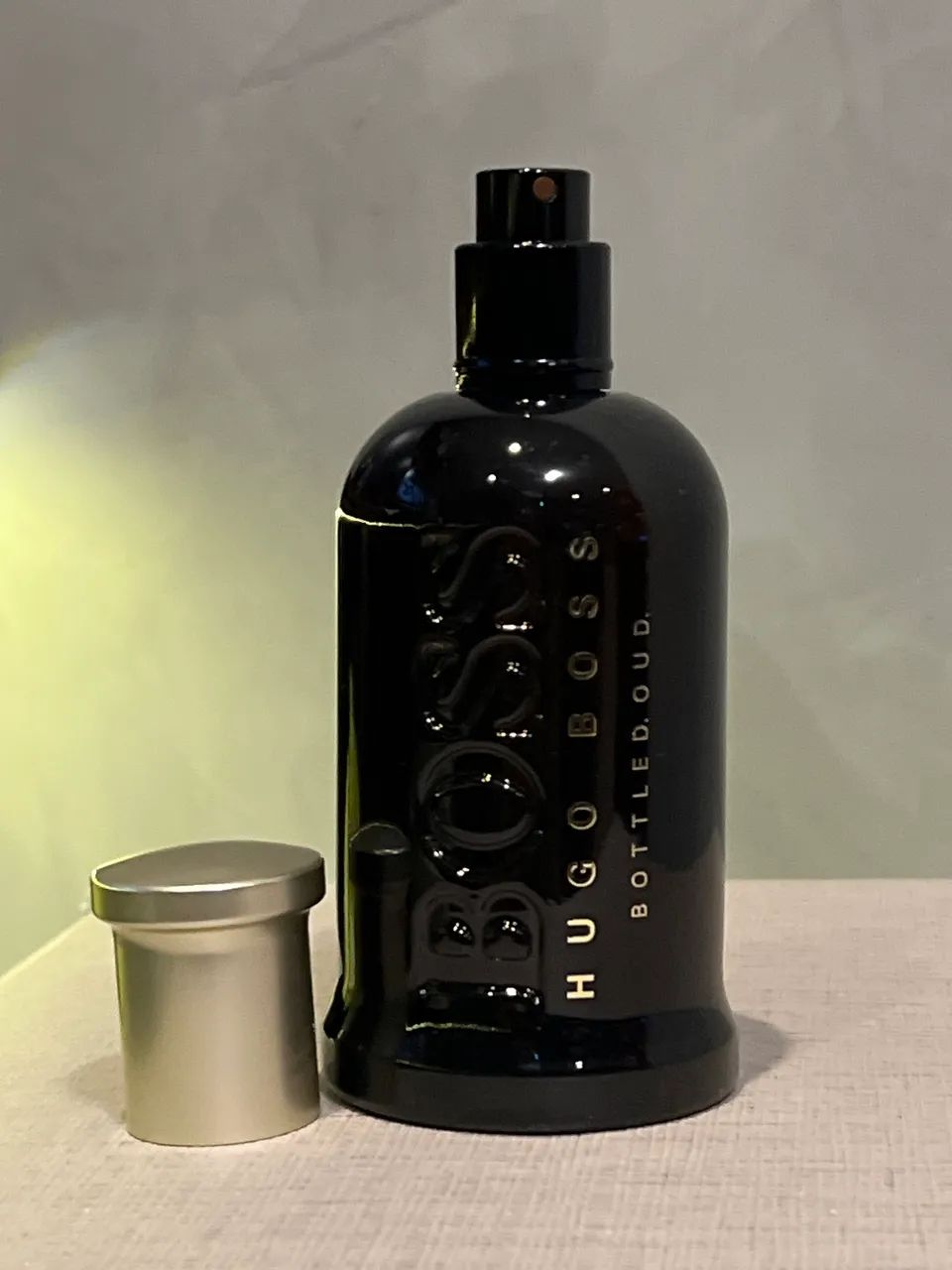 Perfume Bottled Oud Hugo Boss 100ml - Foto 2