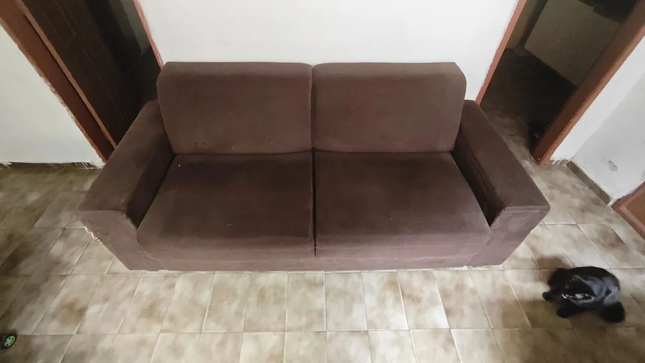 Mesa, Sofá e Tv usados, semi novos  - Foto 2