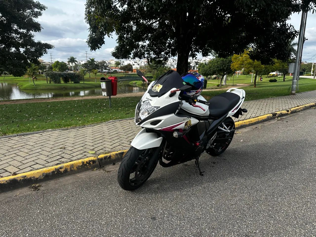 Esportiva em ótimo estado  - Foto 3