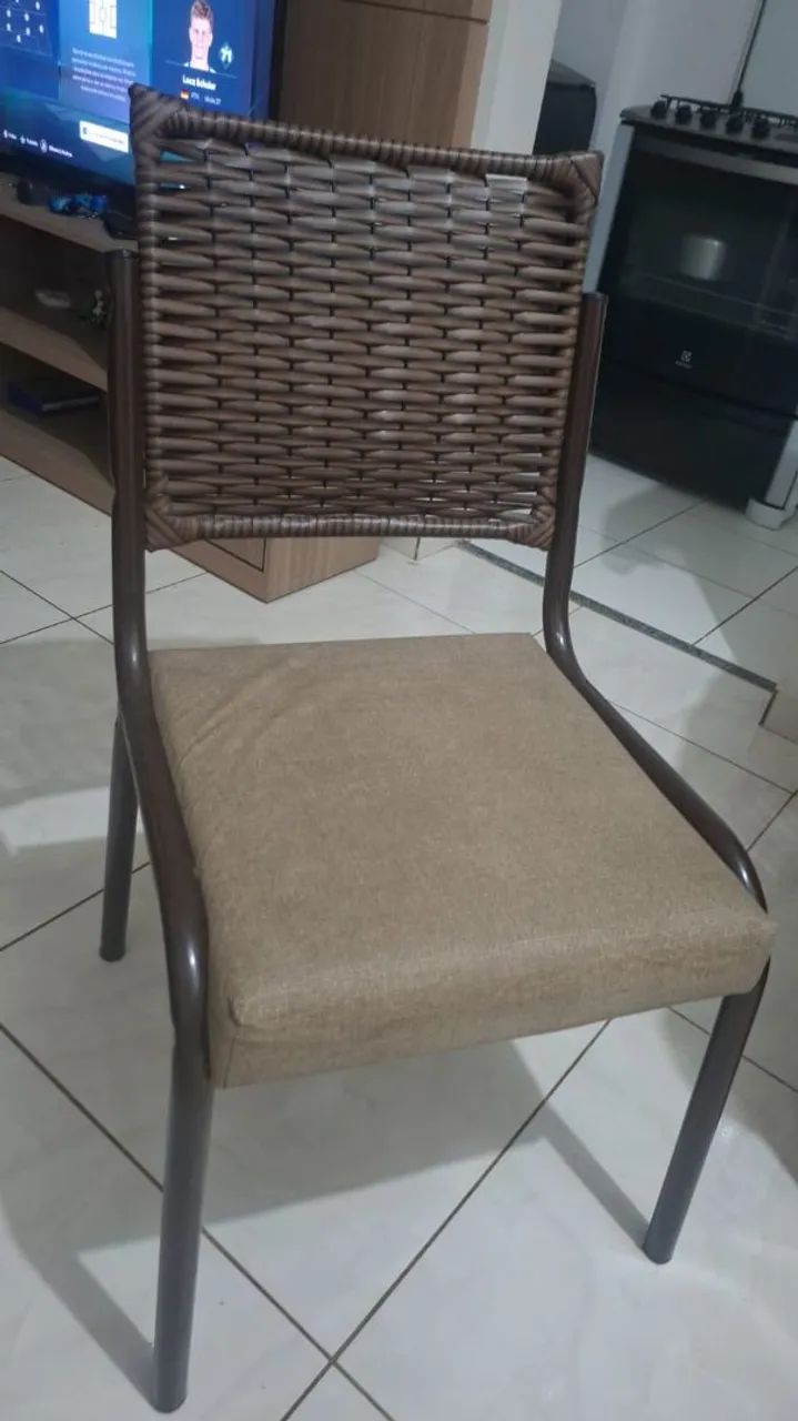 Vendo 4 cadeiras 