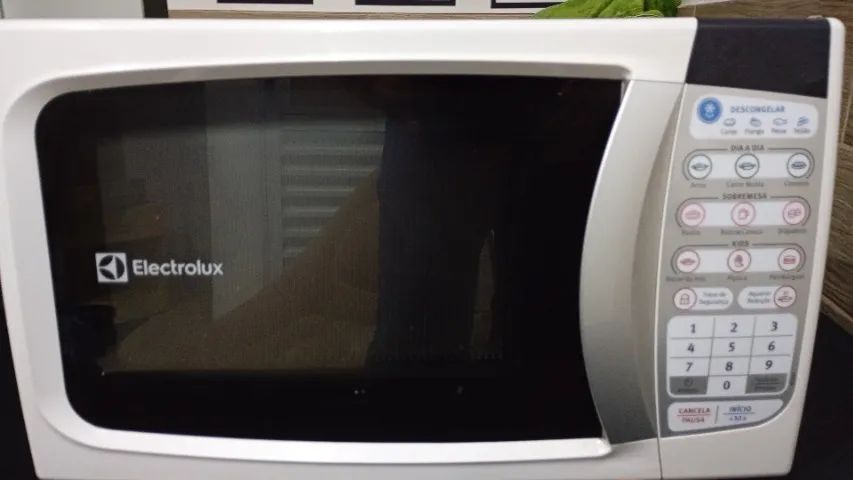 Microondas Electrolux 20 litros  - Foto 3